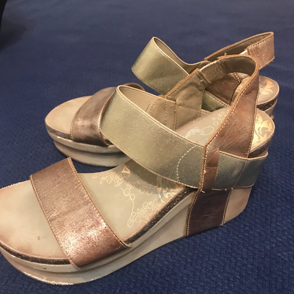 Platform Dress Shoes